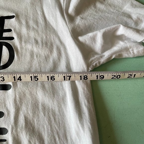 NWOT When Hate Is Loud T-shirt - Picture 10 of 10